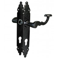 Ajtókilincs díszes cilinder lyukas 90 mm